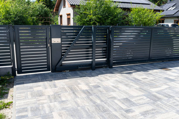 Best Commercial Driveway Pavers  in Graymoor Devondale, KY
